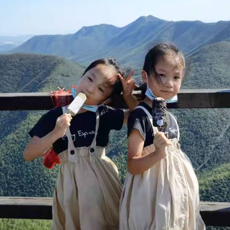 洛园艺术-李依宸李依芯