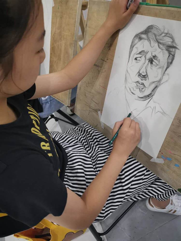 洛园艺术-周熙睿